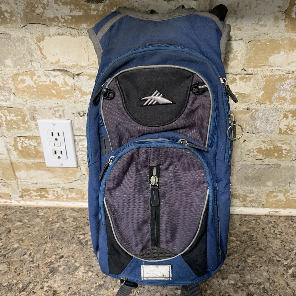 High Sierra Hiking Backpack Black Red Airflow Cooled Back Support Trail Bag